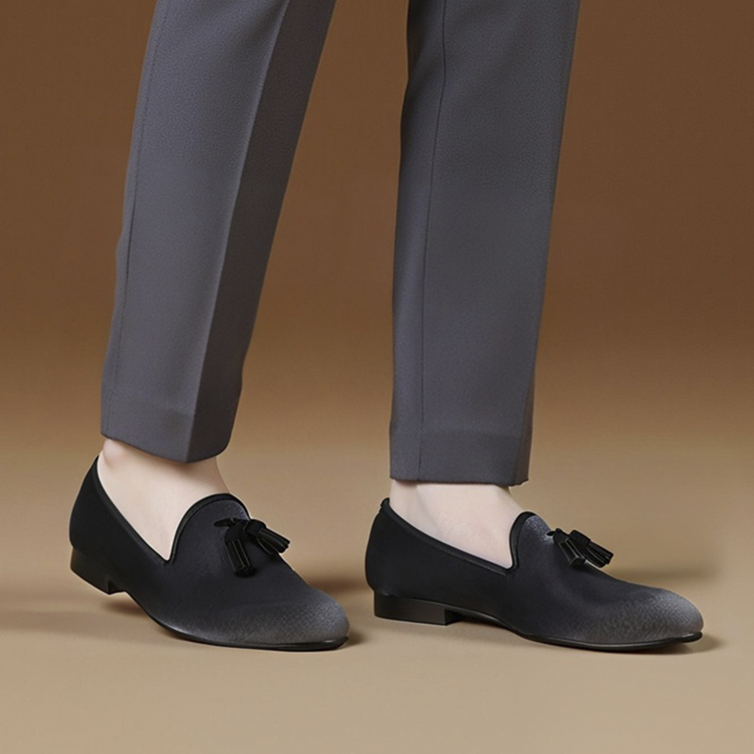 Formal Wear For Men In Wedding - Piergitar High-Quality Gray Velvet Men's Loafers